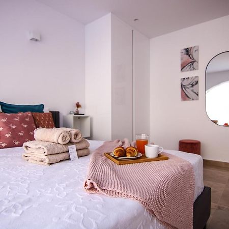 Phaedrus Living: Luxury Maisonette Lighthouse 60 파포스 외부 사진