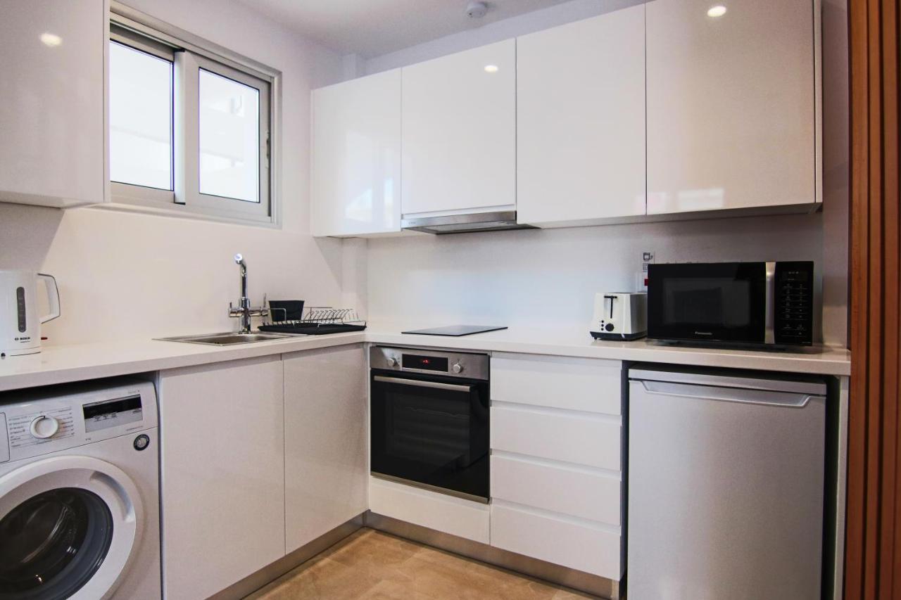 Phaedrus Living: Luxury Maisonette Lighthouse 60 파포스 외부 사진