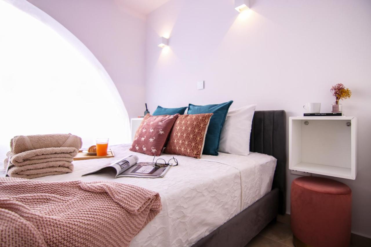 Phaedrus Living: Luxury Maisonette Lighthouse 60 파포스 외부 사진