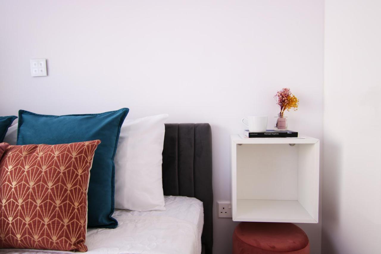 Phaedrus Living: Luxury Maisonette Lighthouse 60 파포스 외부 사진